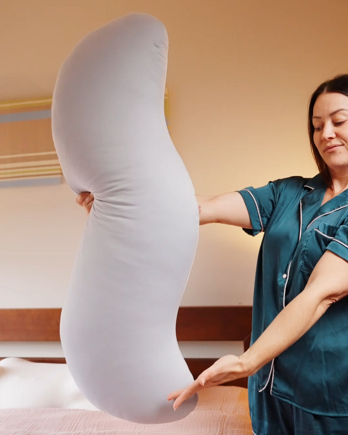 Snuggi Body Align Pillow